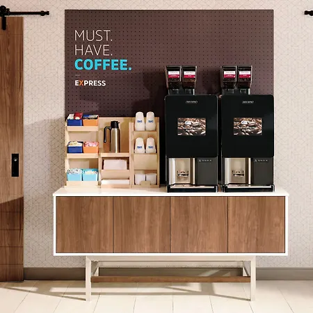 Holiday Inn Express Hotel & Suites Charleston - North By Ihg