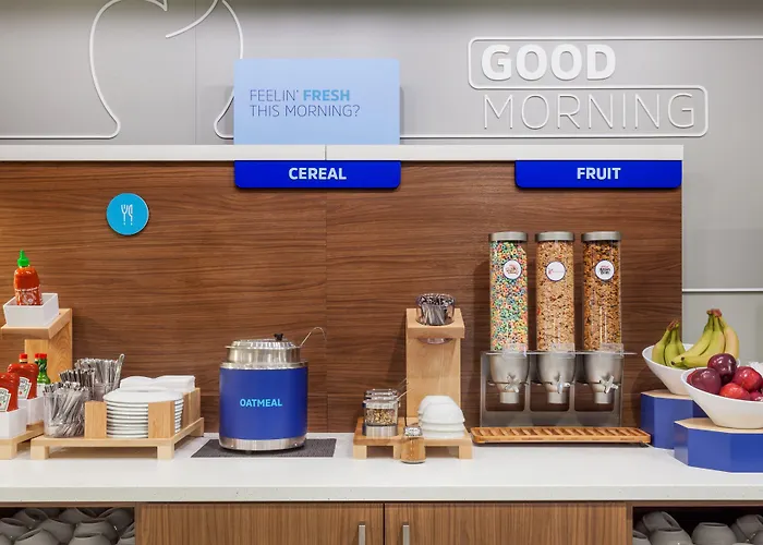 Express & Charleston - North By Ihg