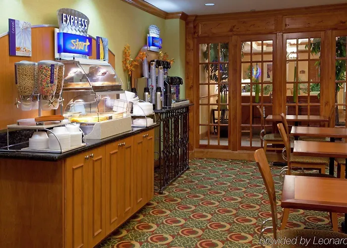 Express & Charleston - North By Ihg North Charleston